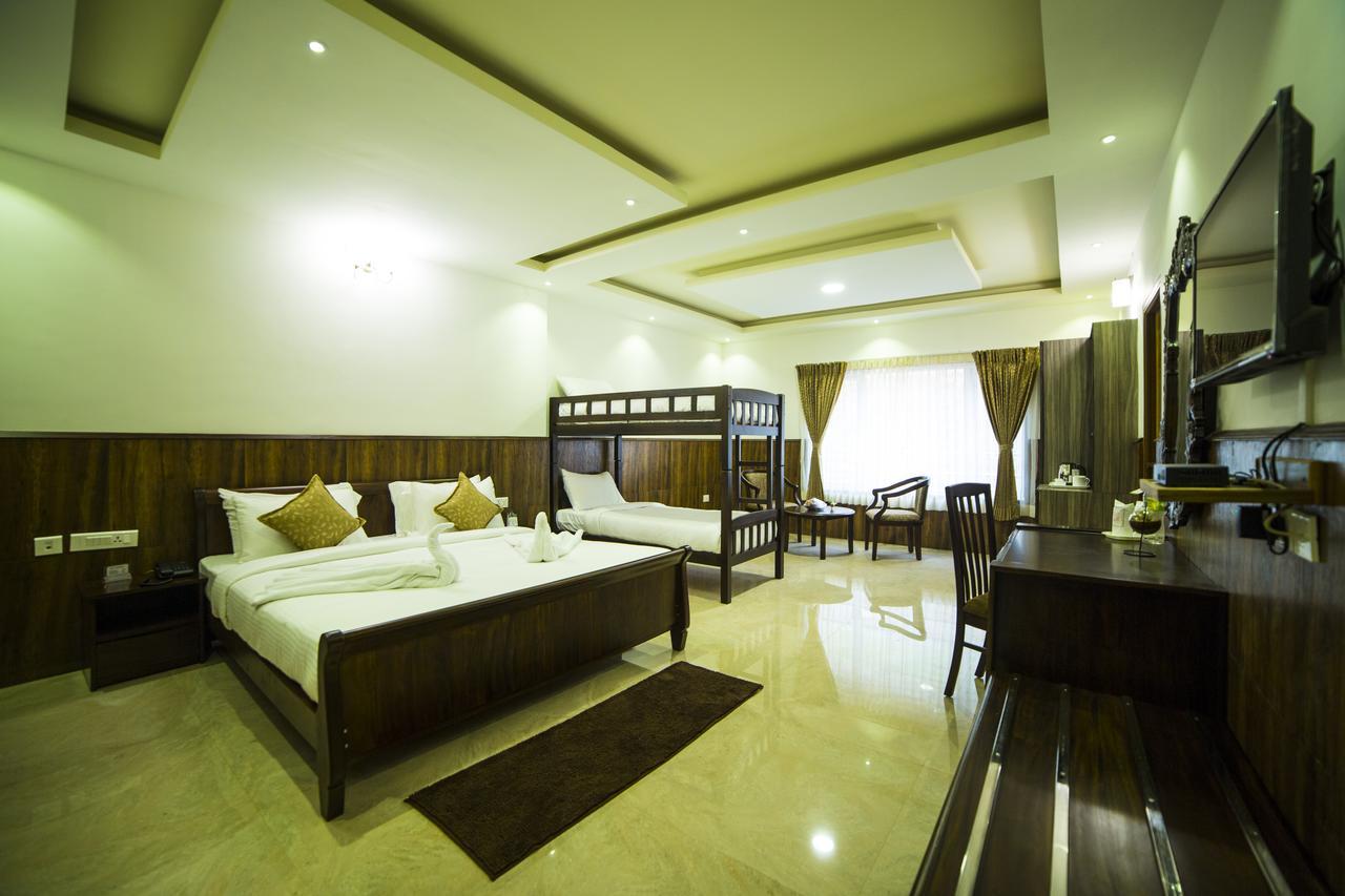 קוטאגירי Lakshmi Holiday Resort מראה חיצוני תמונה