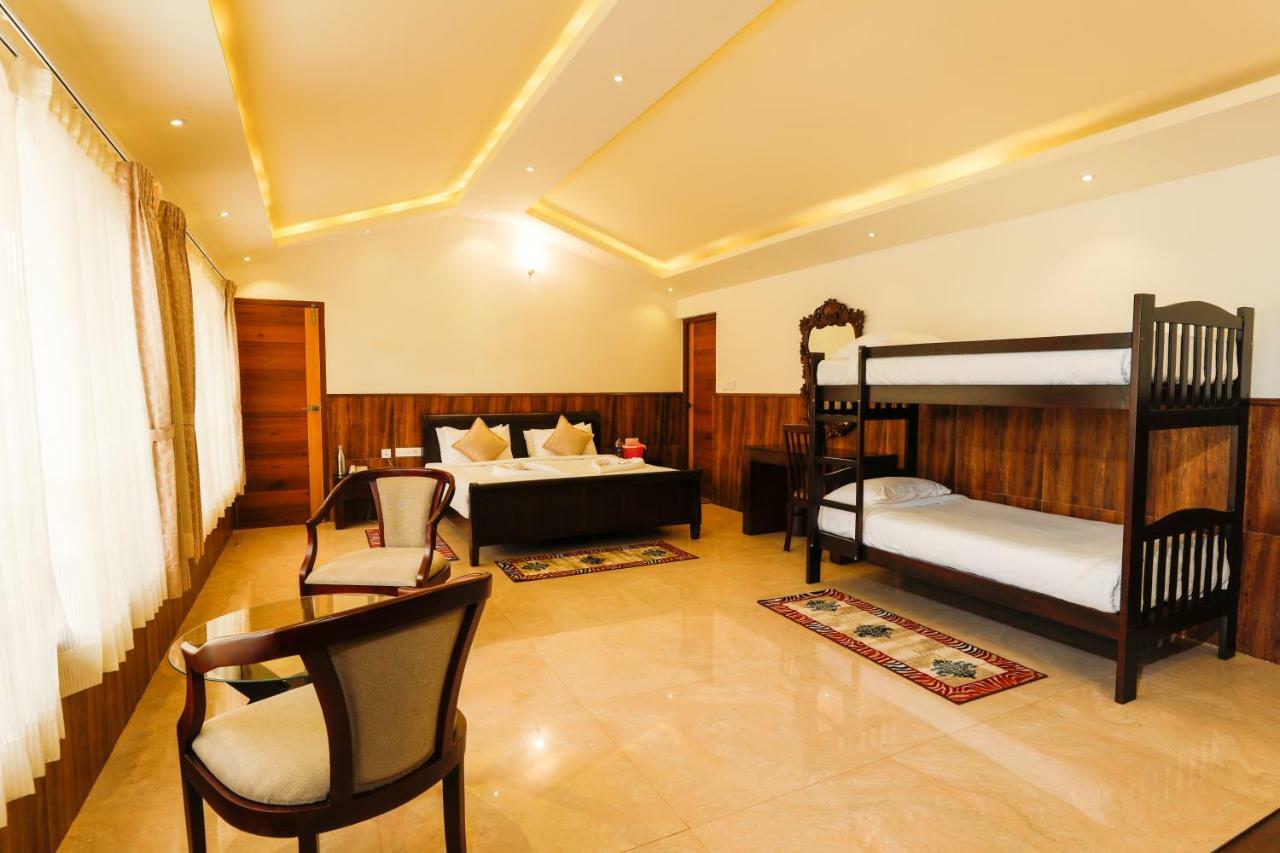 קוטאגירי Lakshmi Holiday Resort מראה חיצוני תמונה
