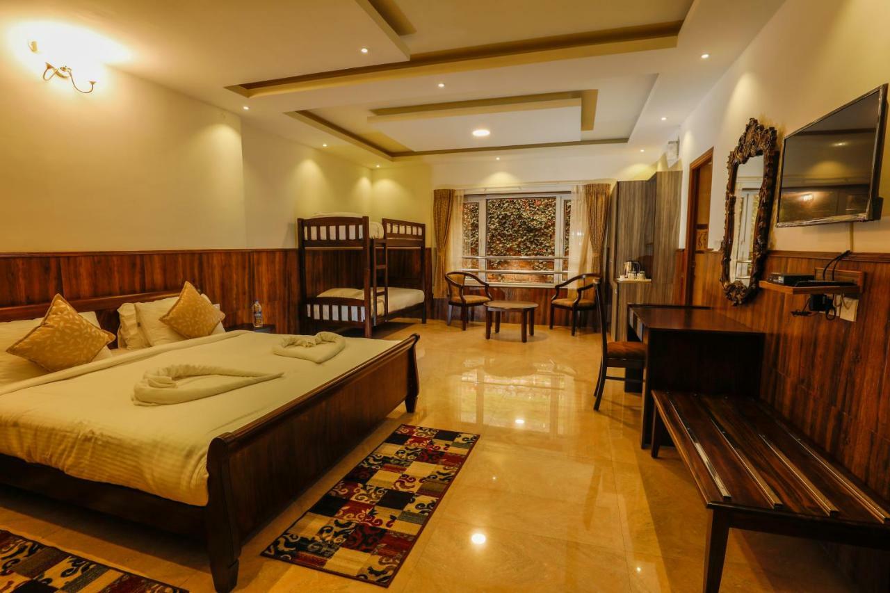 קוטאגירי Lakshmi Holiday Resort מראה חיצוני תמונה